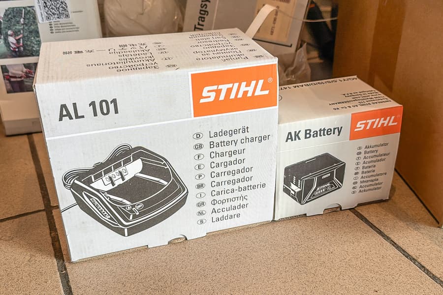 Akku und Ladegerät Stihl AL 101